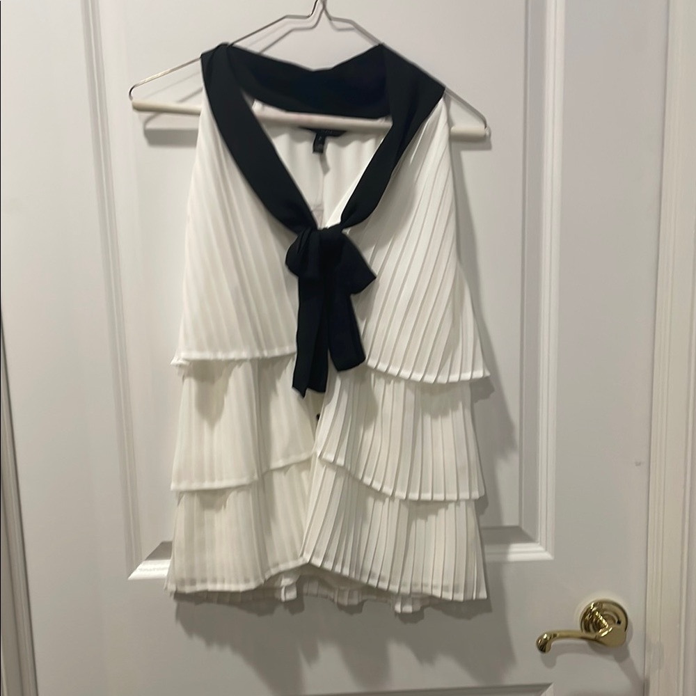 Elegant White and Black Pleated Women's Top